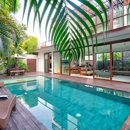 Beach Axis Villa, Seminyak 外观 照片