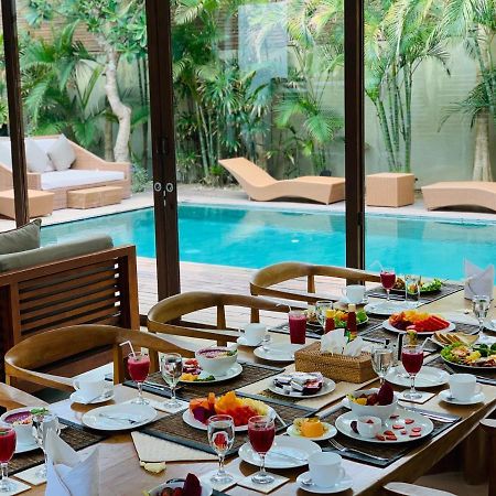 Beach Axis Villa, Seminyak 外观 照片