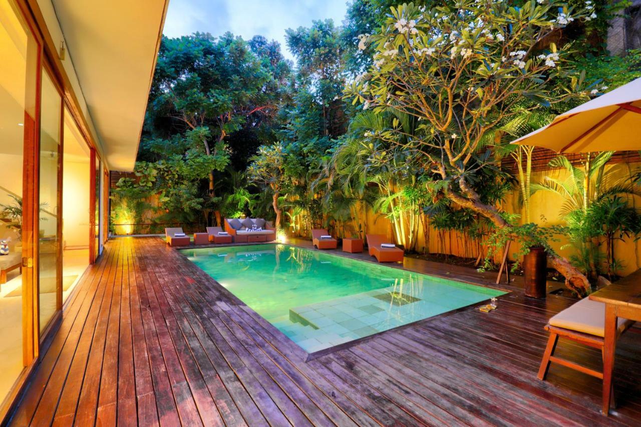 Beach Axis Villa, Seminyak 外观 照片