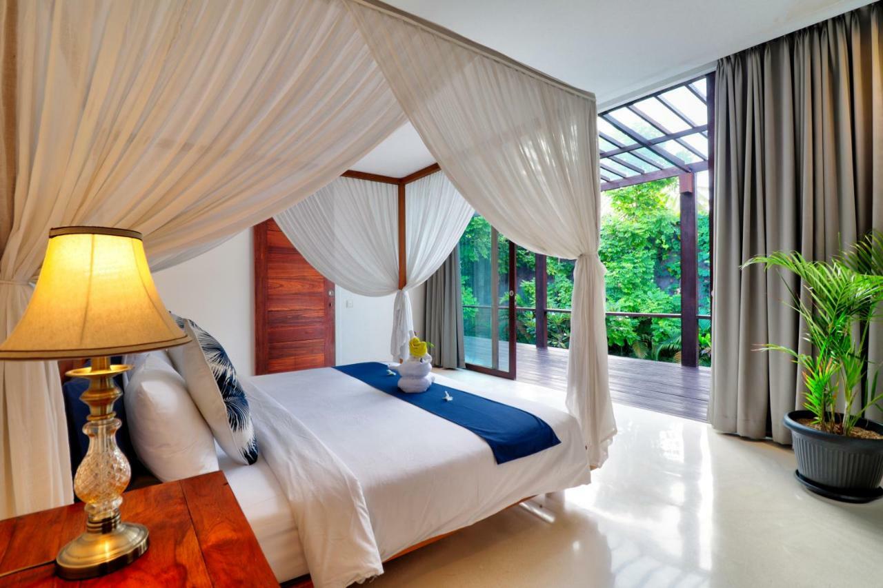Beach Axis Villa, Seminyak 外观 照片